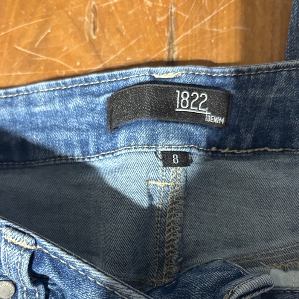 1822 Denim Women's Skinny Jeans in Light Blue - Picture 2 of 10